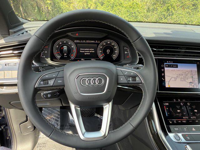 Photo of 2025 Waitomo Blue Metallic Audi Q7