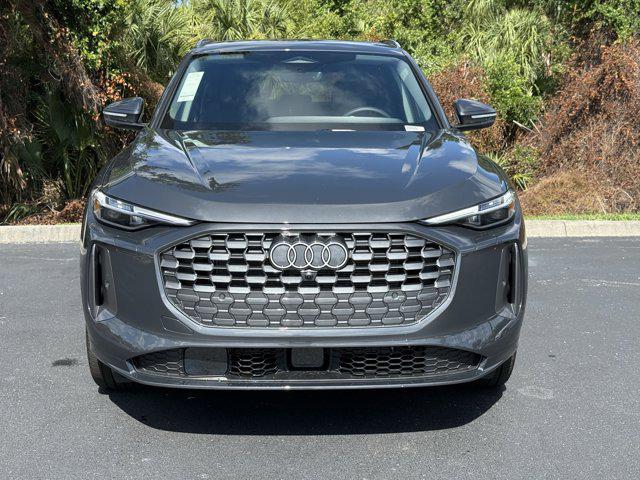Photo of 2025 Tambora Gray Metallic Audi Q5
