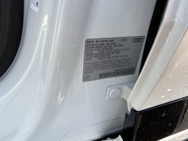 Photo of 2025 Glacier White Metallic Audi Q5