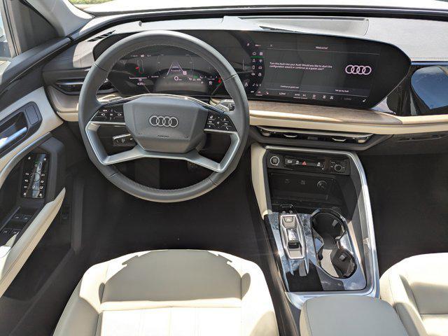 Photo of 2025 Glacier White Metallic Audi Q5