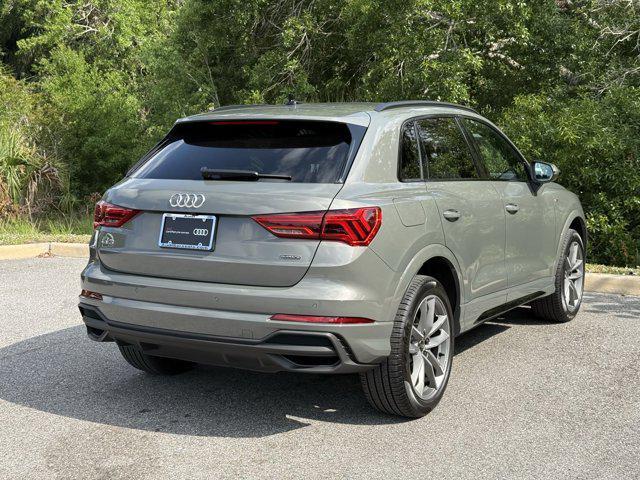 Photo of 2025 Chronos Gray Metallic Audi Q3
