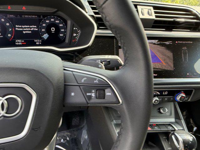 Photo of 2025 Chronos Gray Metallic Audi Q3