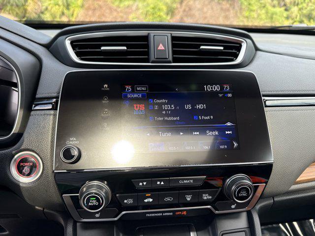 Photo of 2021 Platinum White Pearl Honda CR-V Hybrid