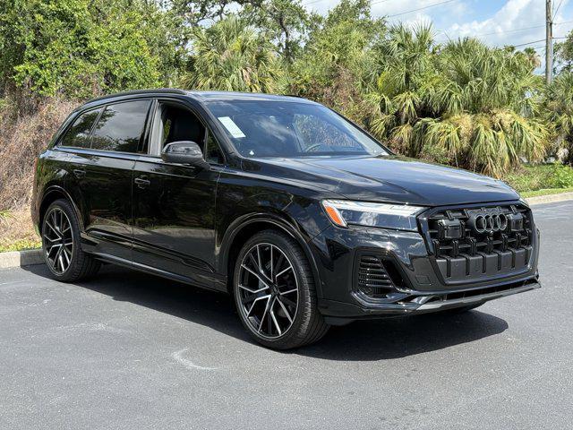 Photo of 2025 Mythos Black Metallic Audi Q7