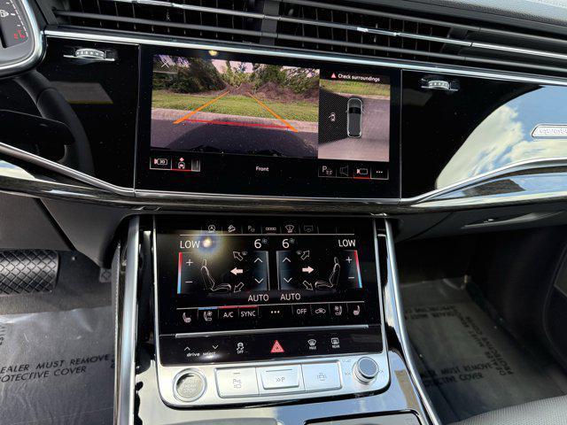 Photo of 2025 Mythos Black Metallic Audi Q7