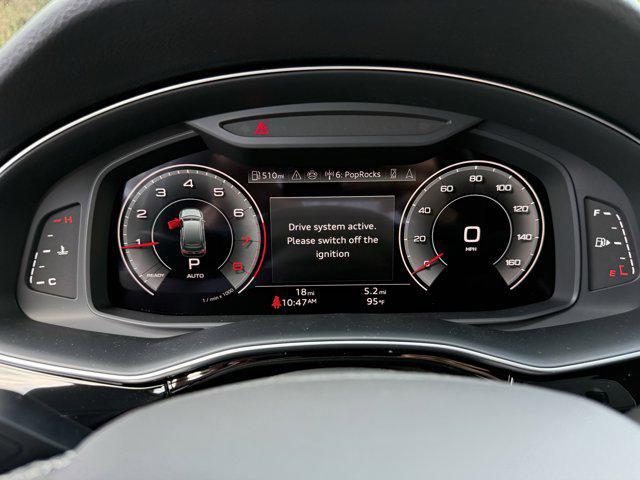 Photo of 2025 Mythos Black Metallic Audi Q7