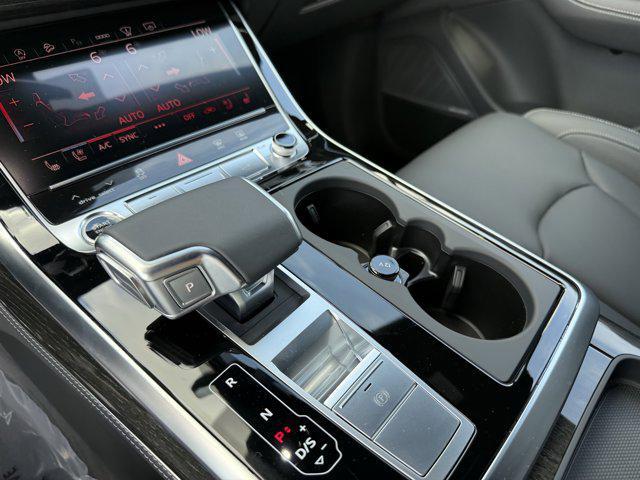 Photo of 2025 Mythos Black Metallic Audi Q7