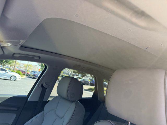 Photo of 2025 Daytona Gray Pearl Effect Audi Q5