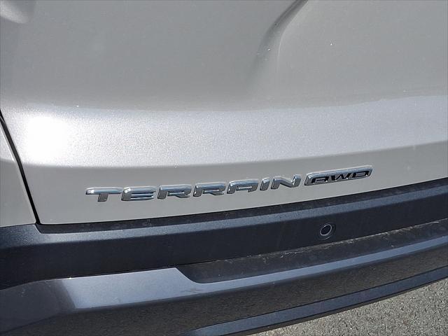 Photo of 2026 Metallic GMC Terrain