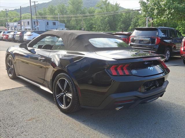 Photo of 2024 Shadow Black Ford Mustang