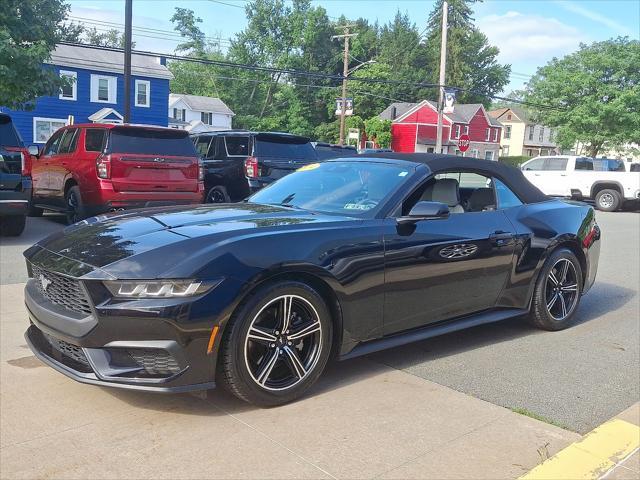 Photo of 2024 Shadow Black Ford Mustang
