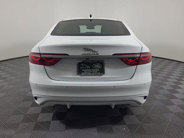 Photo of 2024 Fuji White Jaguar XF