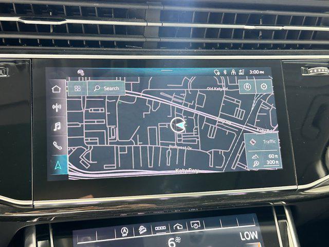 Photo of 2023 Carrara White Audi Q7
