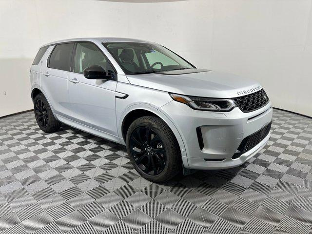 Photo of 2025 Hakuba Silver Metallic Land Rover Discovery Sport