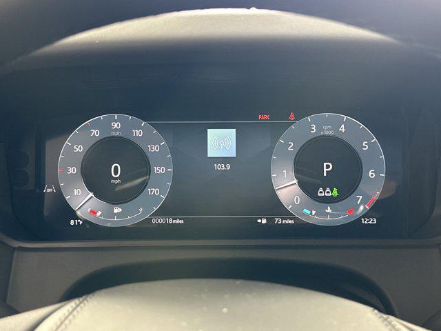 Photo of 2026 Santorini Black Metallic Land Rover Range Rover Velar
