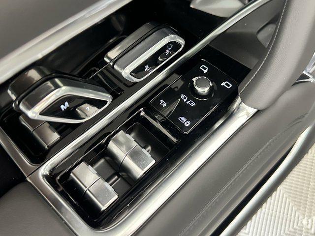 Photo of 2025 Varesine Blue Land Rover Range Rover