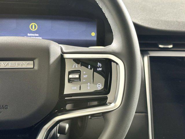 Photo of 2025 Santorini Black Metallic Land Rover Discovery Sport