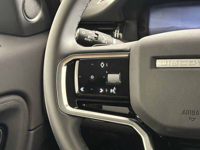 Photo of 2025 Santorini Black Metallic Land Rover Discovery Sport