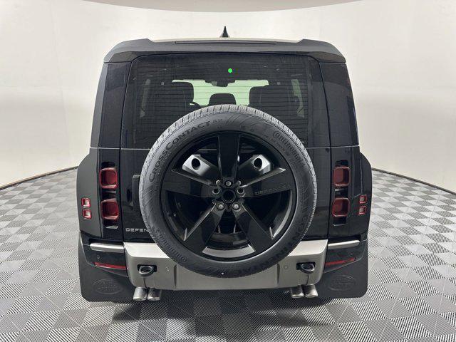 Photo of 2025 Santorini Black Metallic Land Rover Defender