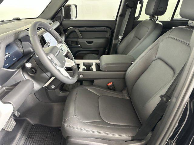 Photo of 2025 Santorini Black Metallic Land Rover Defender