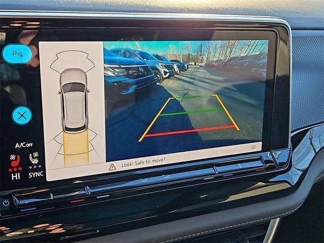 Photo of 2025 Mountain  Lake Blue Volkswagen Atlas Cross Sport