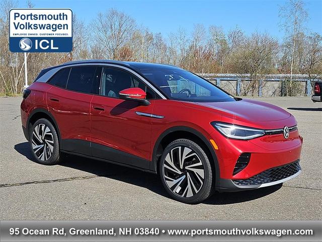Photo of 2025 Aurora Red Chroma With Black Roof Volkswagen ID.4