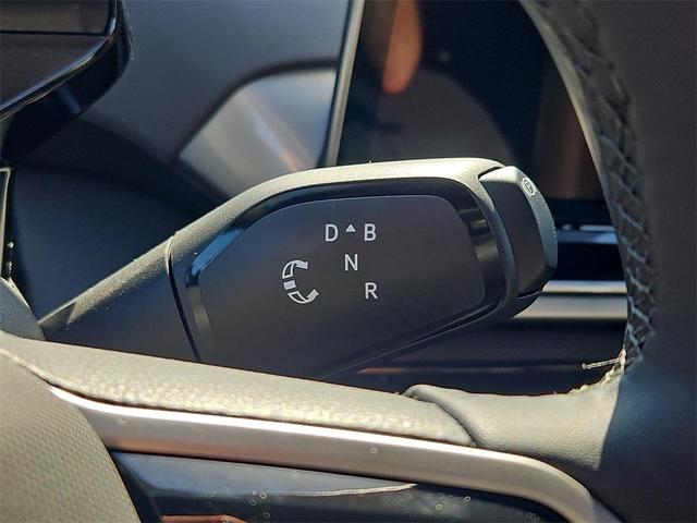 Photo of 2025 Aurora Red Chroma With Black Roof Volkswagen ID.4