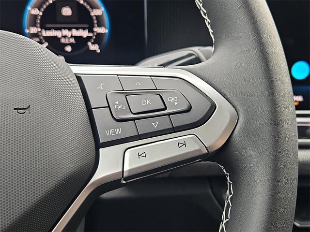 Photo of 2025 Platinum Gray Metallic Volkswagen Tiguan