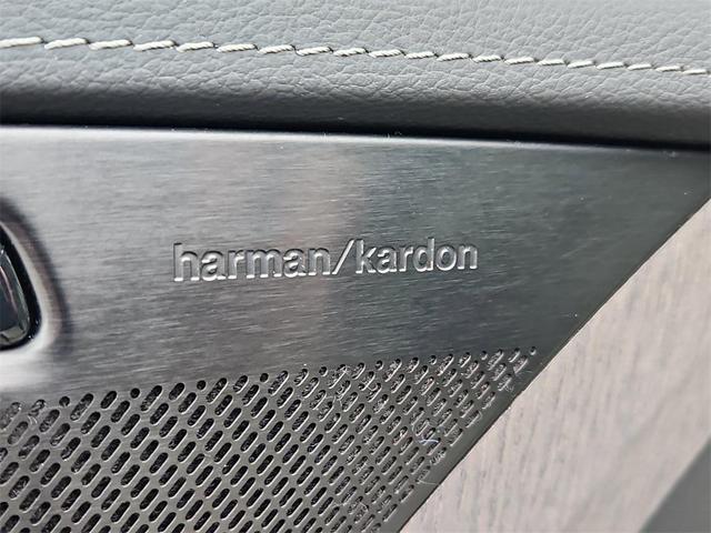 Photo of 2022 Denim Blue Metallic Volvo XC90