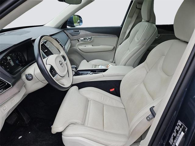 Photo of 2022 Denim Blue Metallic Volvo XC90