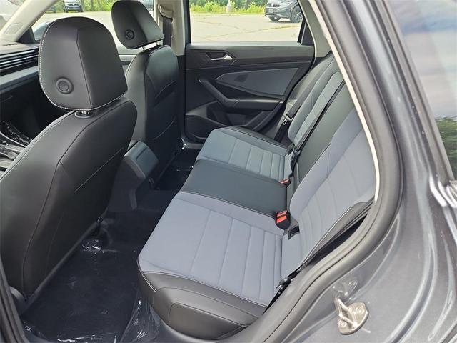 Photo of 2025 Platinum Gray Metallic Volkswagen Jetta