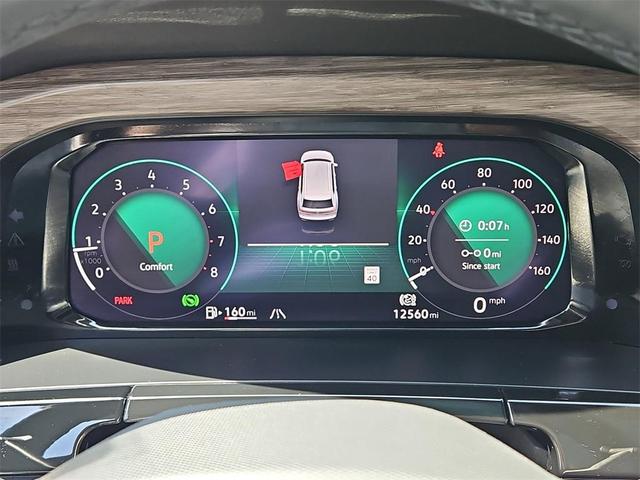 Photo of 2024 Platinum Gray Metallic Volkswagen Atlas