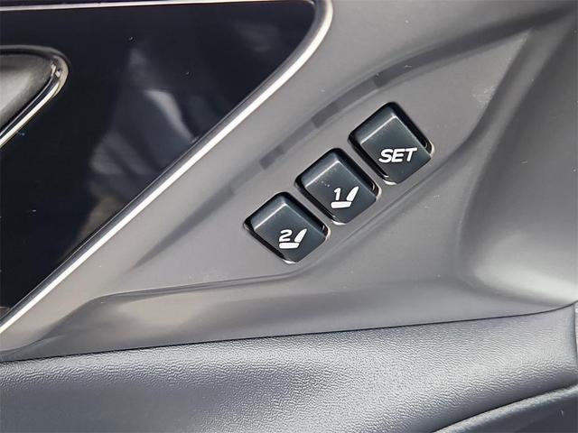 Photo of 2022 Magnetite Gray Metallic Subaru Outback