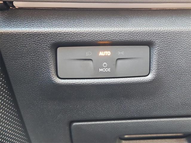 Photo of 2025 Pyrite Silver Metallic Volkswagen Tiguan