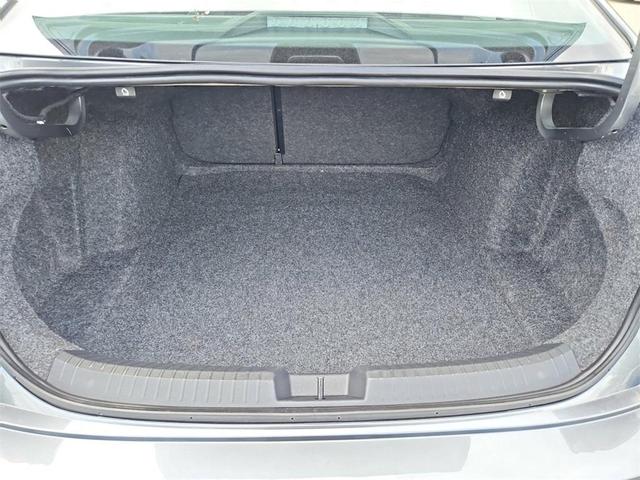 Photo of 2024 Platinum Gray Metallic Volkswagen Jetta