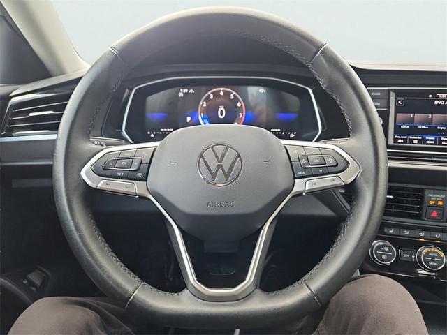 Photo of 2024 Platinum Gray Metallic Volkswagen Jetta