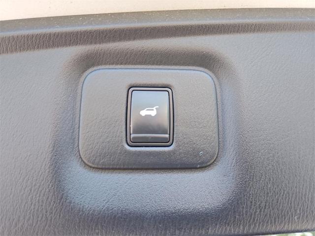 Photo of 2020 Liquid Platinum INFINITI QX60