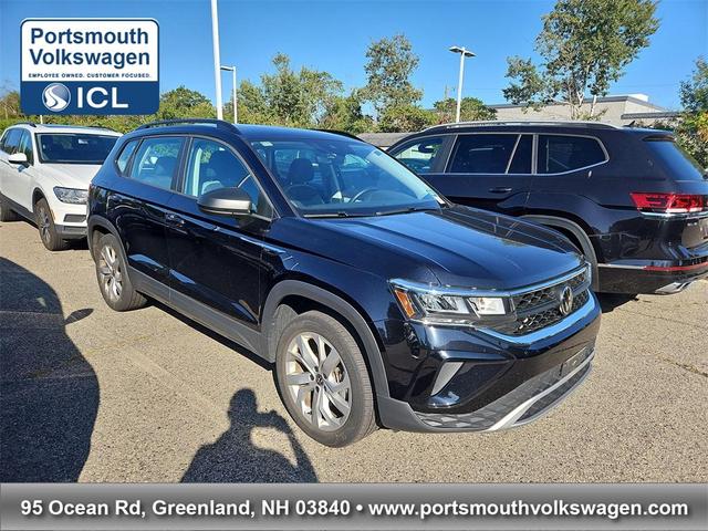 Photo of 2023 Deep Black Pearl Effect Volkswagen Taos