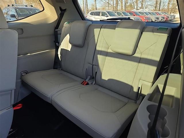 Photo of 2025 Pure Gray Volkswagen Atlas