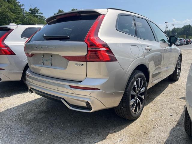 Photo of 2025 Bright Volvo XC60