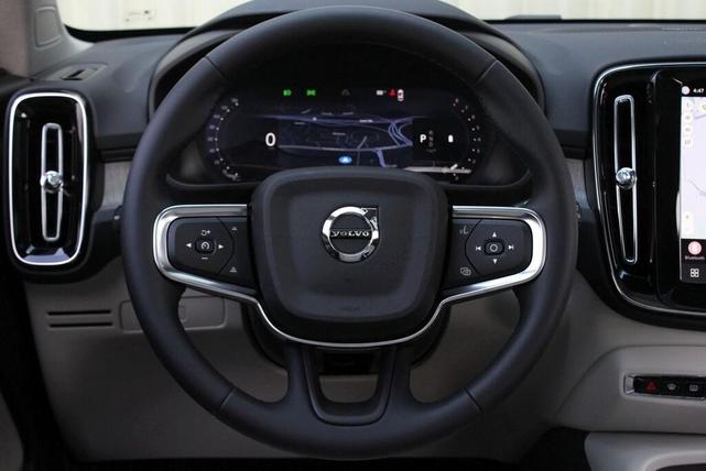 Photo of 2026 Denim Blue Volvo XC40