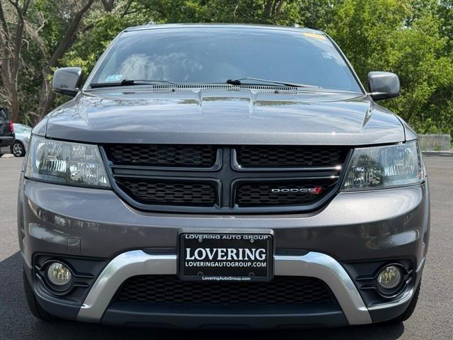 Photo of 2015 Granite Crystal Clearcoat Metallic Dodge Journey