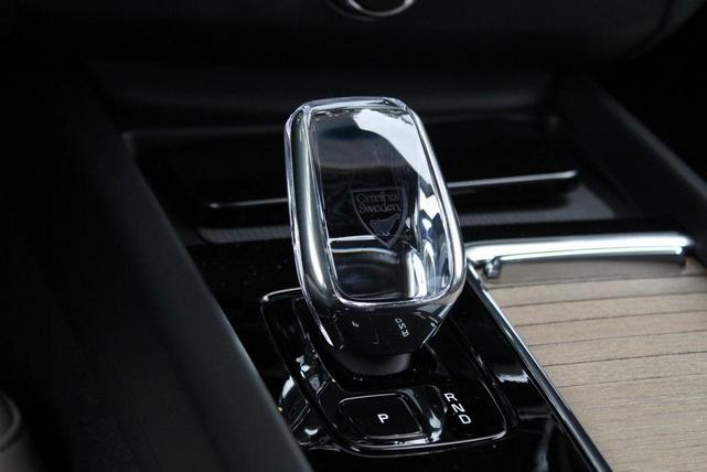 Photo of 2026 Denim Blue Volvo XC60