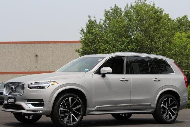 Photo of 2024 Silver Volvo XC90