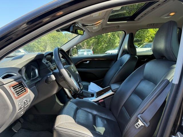 Photo of 2014 Black Stone Volvo XC70