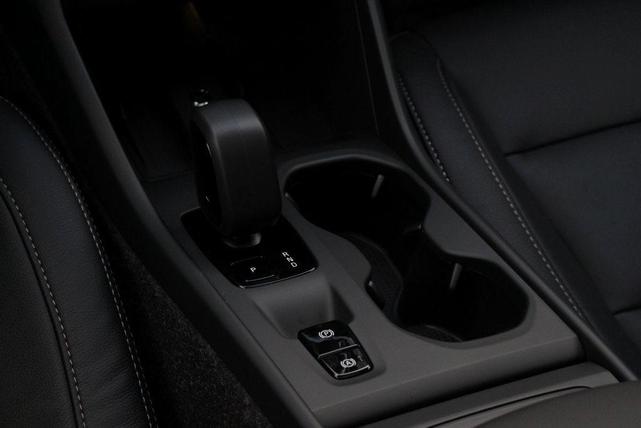 Photo of 2025 Onyx Black Volvo XC40