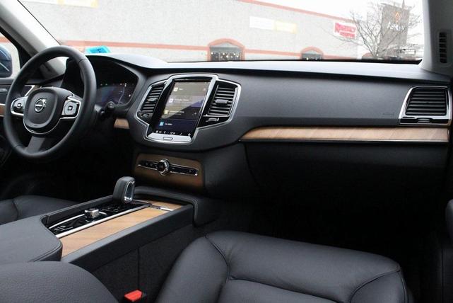 Photo of 2024 Denim Blue Metallic Volvo XC90