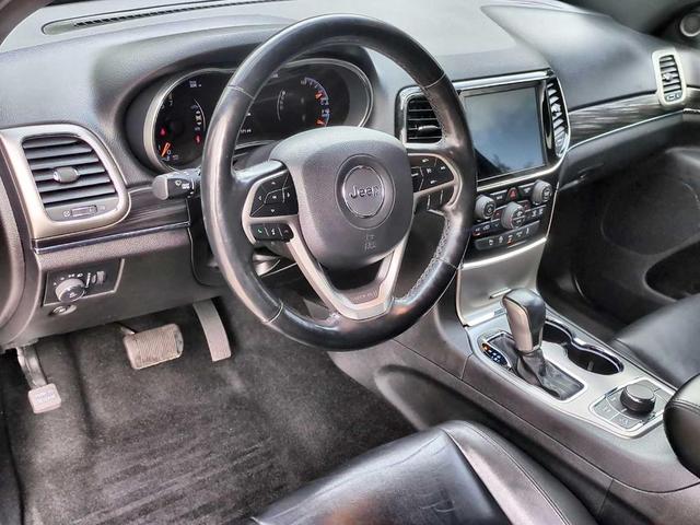 Photo of 2021 Diamond Black Jeep Grand Cherokee