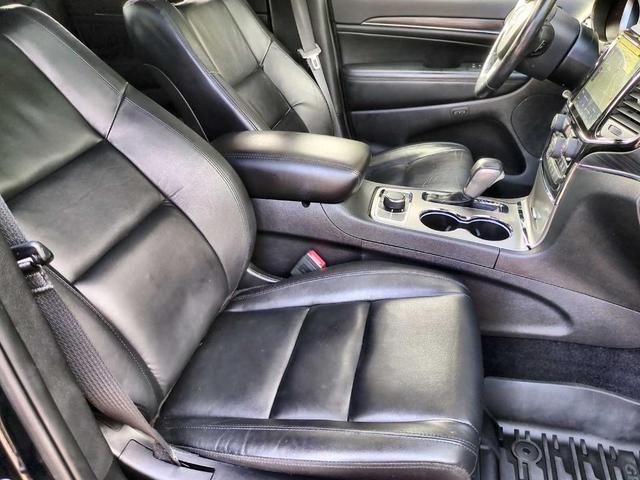 Photo of 2021 Diamond Black Jeep Grand Cherokee