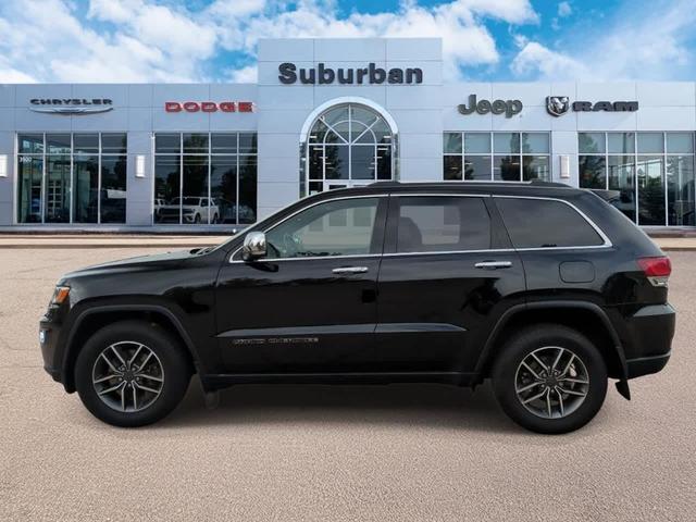 Photo of 2021 Diamond Black Jeep Grand Cherokee